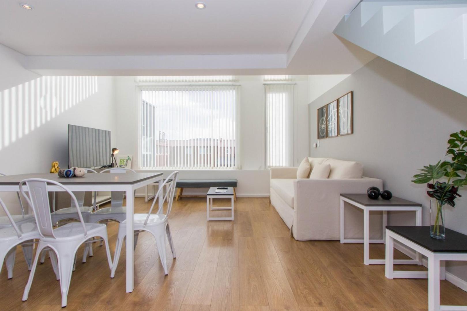 אושואיה Gray Fox Apartments Deloqui מראה חיצוני תמונה