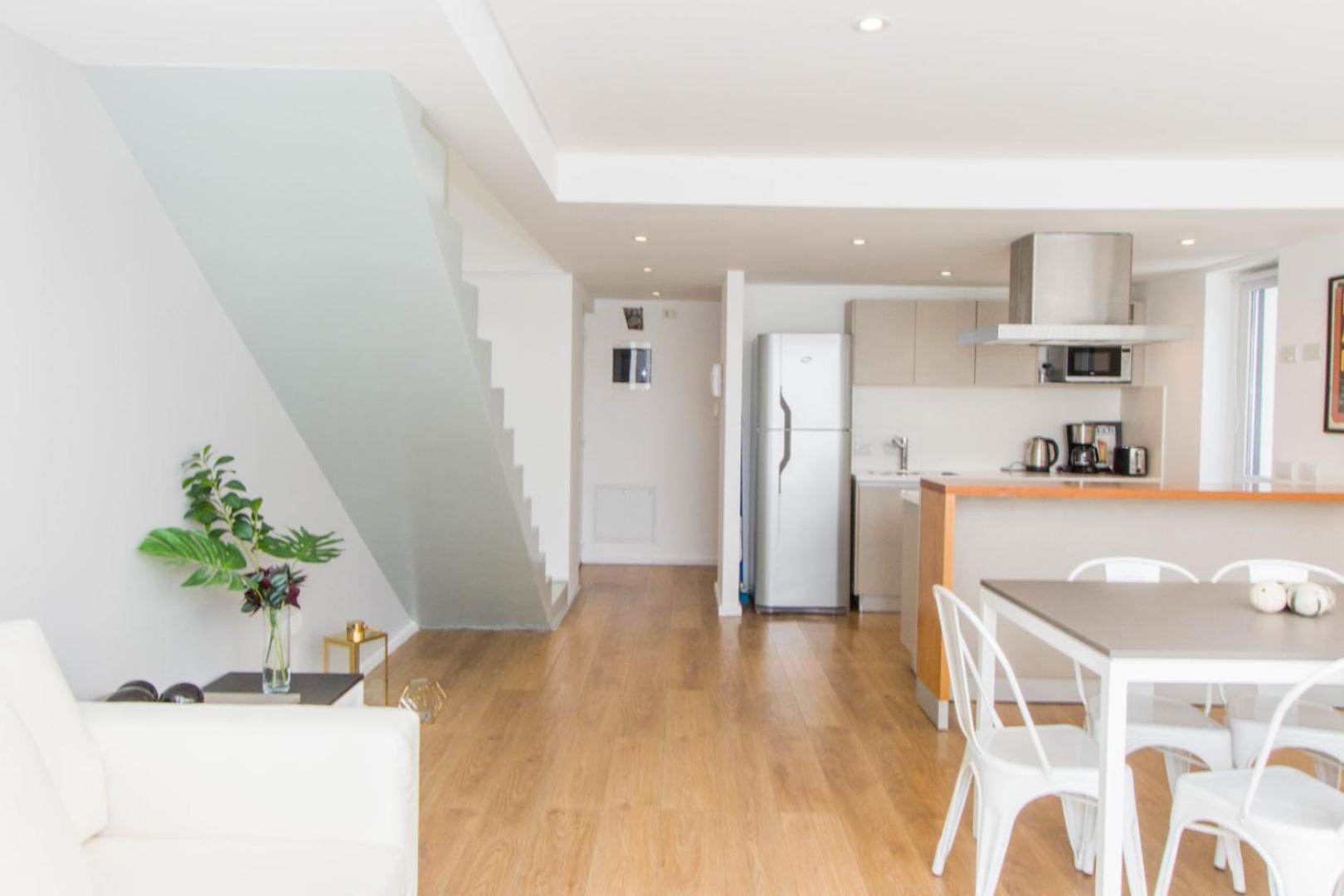 אושואיה Gray Fox Apartments Deloqui מראה חיצוני תמונה